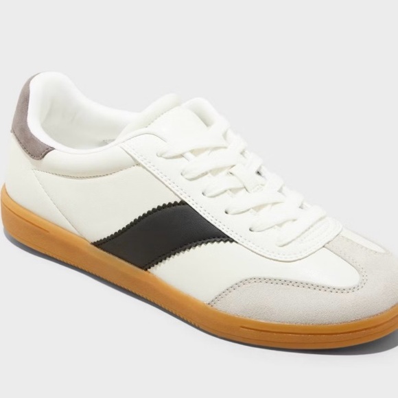 Target Shoes - Target- Universal Thread Women's Spencer Fashion Sneakers Size 6